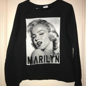 Marilyn Monroe sweat shirt